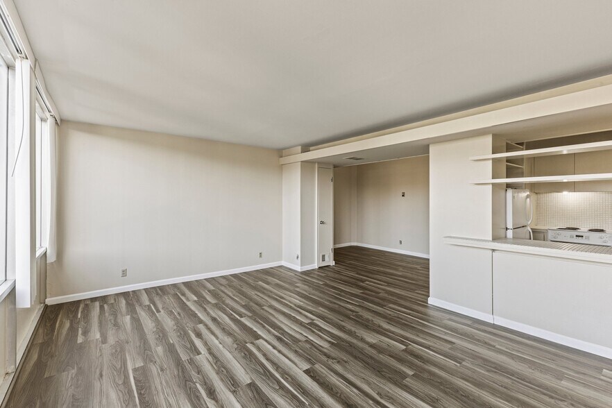 More Photos Of 55 El Camino Real, Burlingame Apartments For Sale