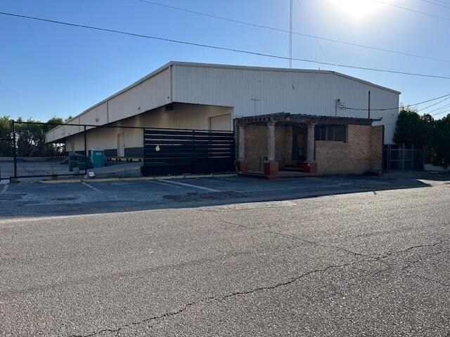 Primary Photo Of 1905 Aduanales Ln, Laredo Warehouse For Lease