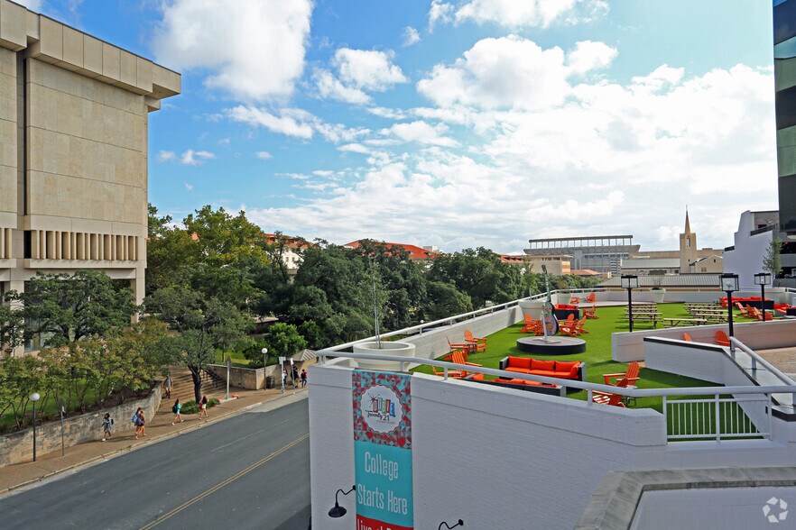 More Photos Of 2021 Guadalupe St, Austin Coworking Space