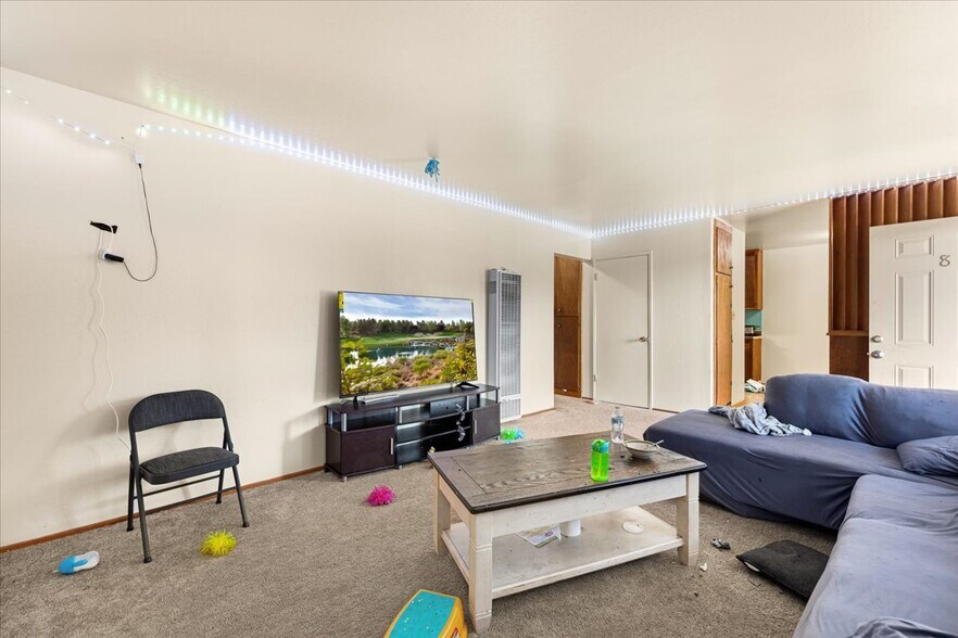 More Photos Of 236 Haas Ave, San Leandro Apartments For Sale