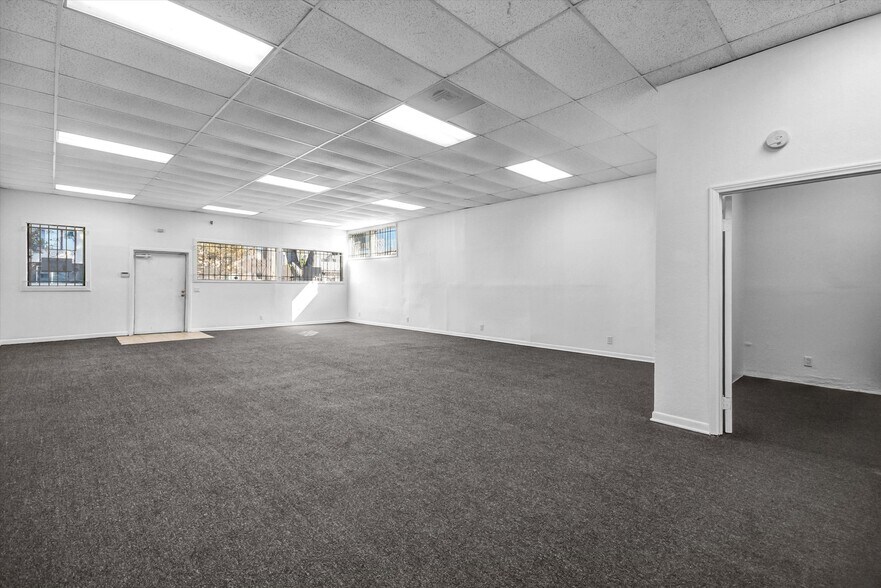 More Photos Of 11418 Garvey Ave, El Monte Freestanding For Lease