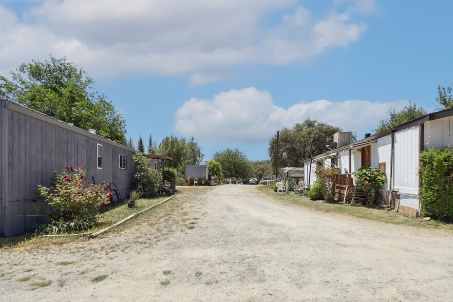 More Photos Of 22115 Pleasant Valley Rd, North San Juan Manufactured Housing Mobile Home Park For Sale