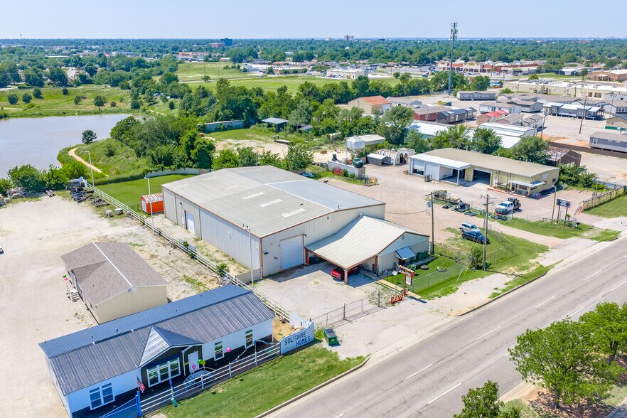 More Photos Of 6209 S Shields Blvd, Oklahoma City Manufacturing For Sale