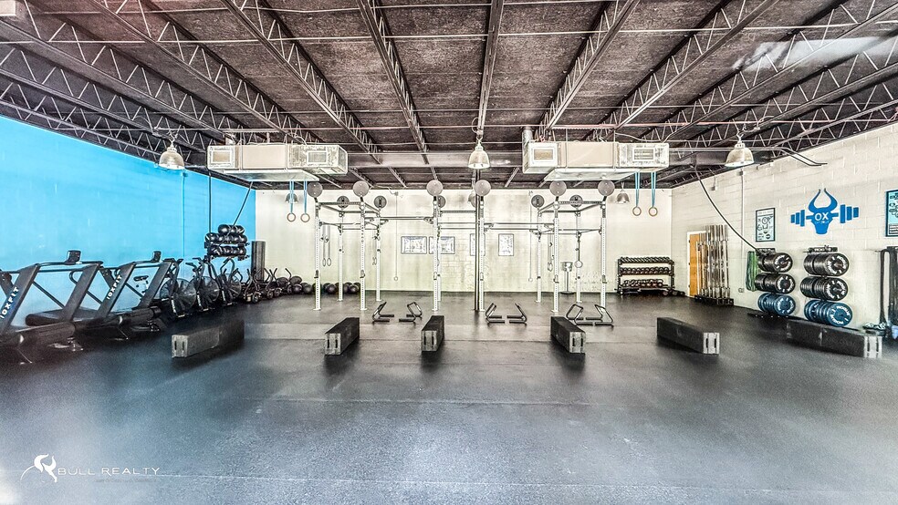 More Photos Of 1358 Glenwood Ave SE, Atlanta Freestanding For Sale