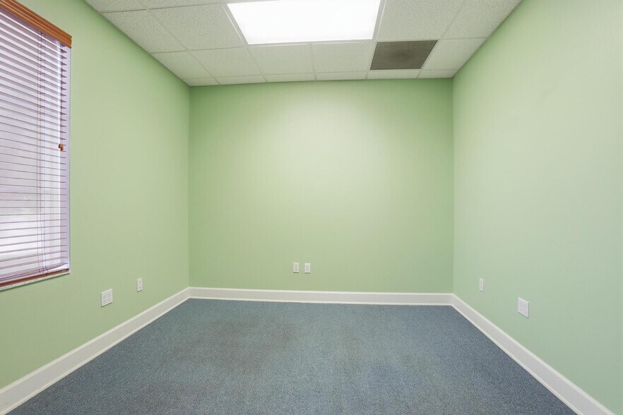 More Photos Of 344 S Woodland Blvd, Deland Office For Sale