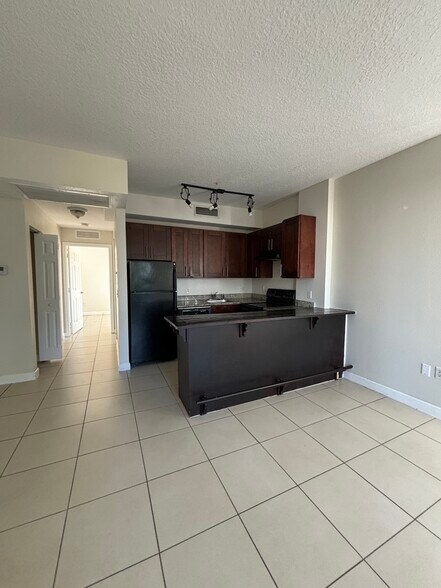 More Photos Of 843 SW 13th Ave, Miami Apartments For Sale