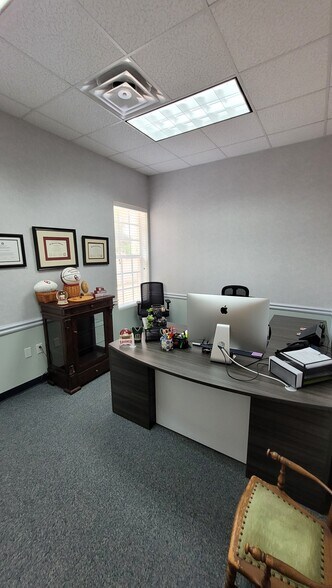 More Photos Of 6989 E Fowler Ave, Temple Terrace Unknown For Lease