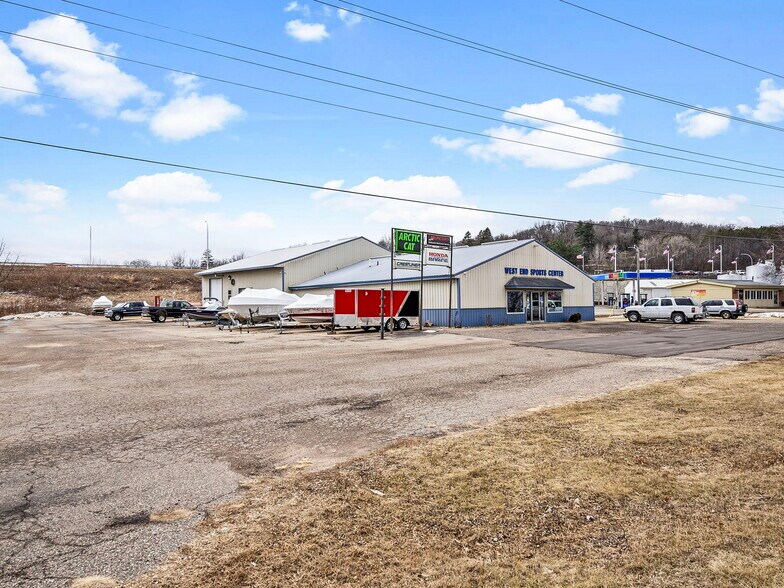 More Photos Of 2335 W Main St, Red Wing Auto Repair For Sale