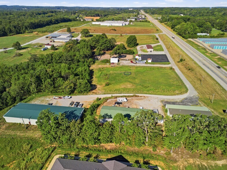 More Photos Of 1398 S Valley Rd, West Plains General Retail For Sale