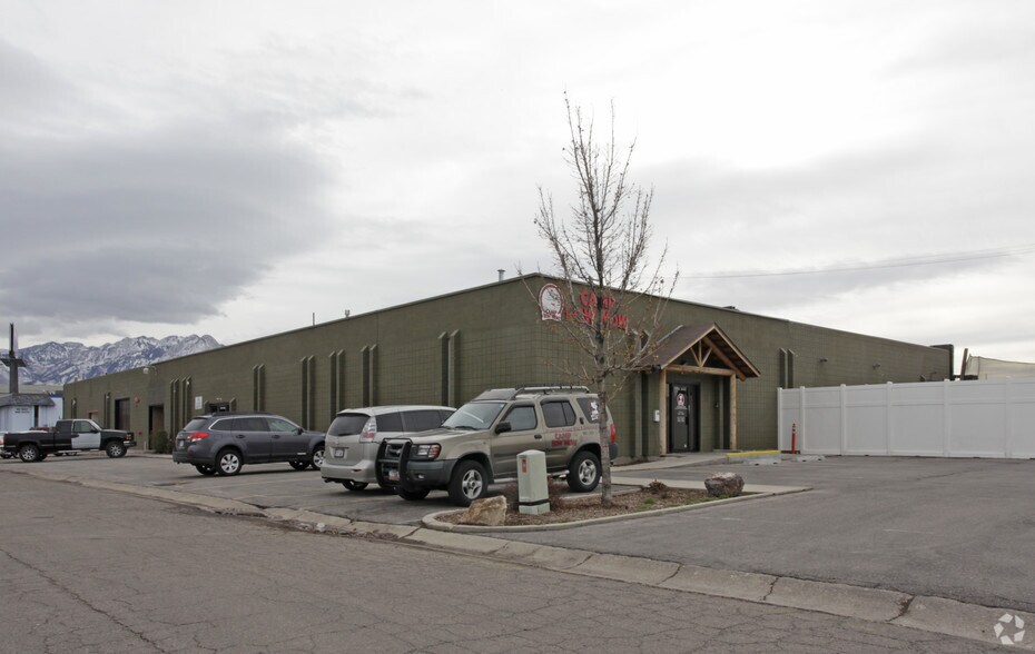 More Photos Of 475 W 3600 S, Salt Lake City Warehouse For Lease