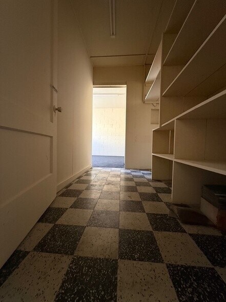 More Photos Of 4435 S Santa Fe Ave, Vernon Distribution For Lease