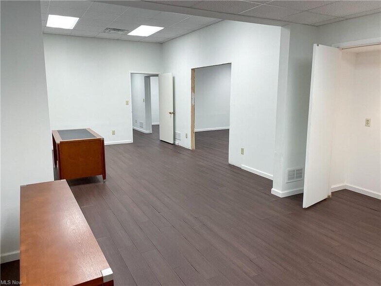 More Photos Of 8110 Lake Ave, Cleveland Manufacturing For Lease