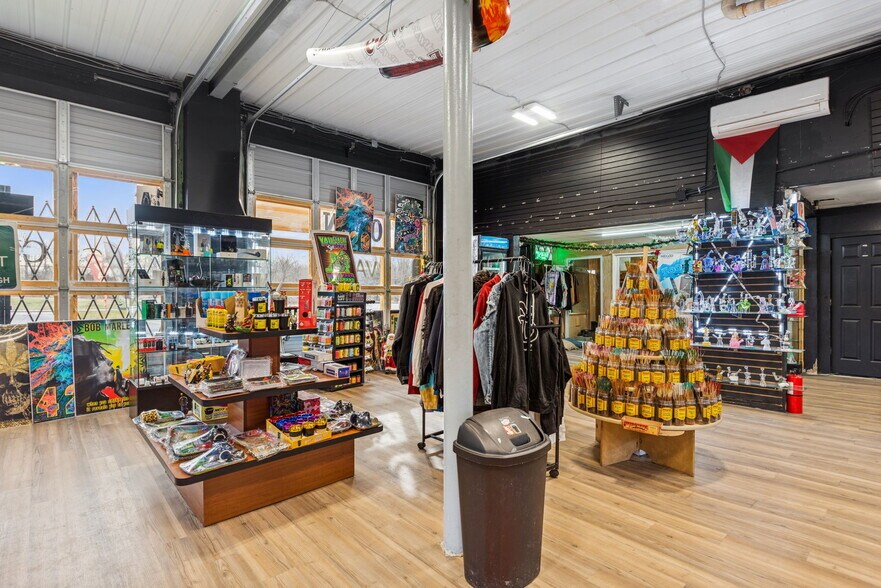 More Photos Of 10984 State Route 28, Blanchester General Retail For Sale