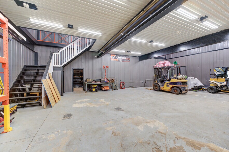 More Photos Of 76 Capron St, Paris Storefront Retail Residential For Sale