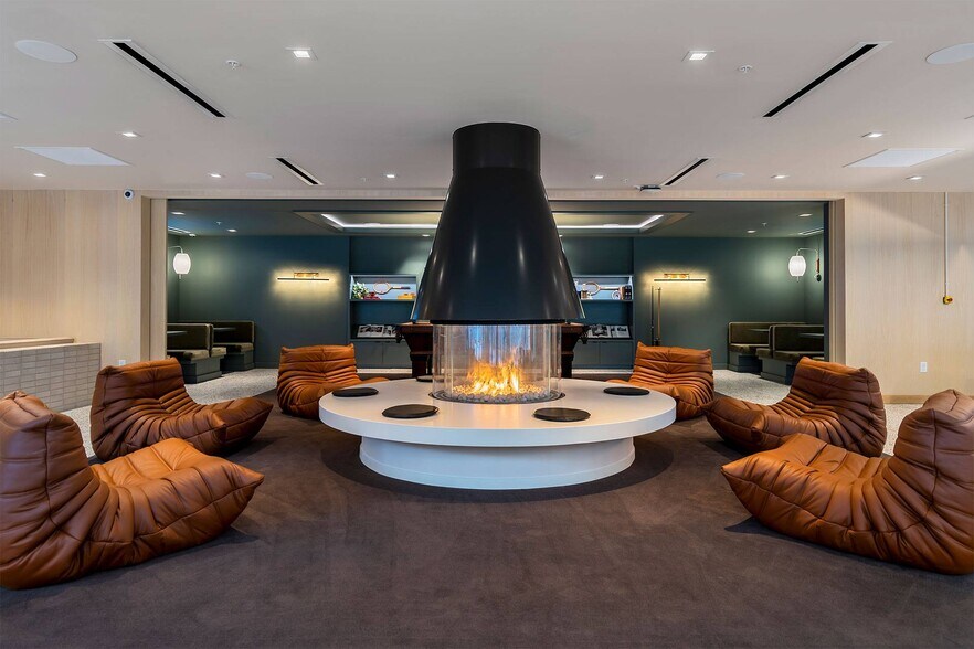 More Photos Of 414 Walnut St, Cincinnati Apartments For Lease