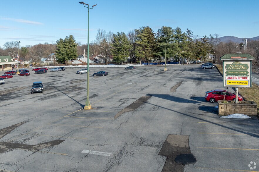 More Photos Of 426-436 Blooming Grove Tpke, New Windsor Township Unknown For Lease