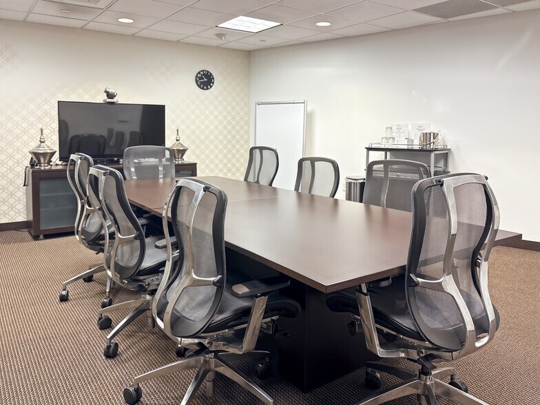 Primary Photo Of 233 S 13th St, Lincoln Coworking Space