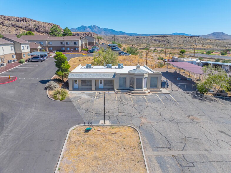 More Photos Of 1200 E Andy Devine Ave, Kingman Office For Sale