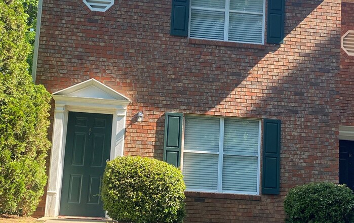 More Photos Of 4024-4078 Hidden Hollow Dr, Gainesville Apartments For Sale