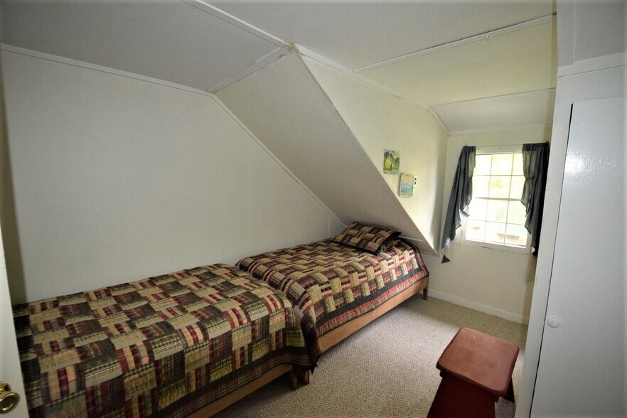 More Photos Of 1 Nicatous Stream Lake Rd, Burlington Lodge Meeting Hall For Sale