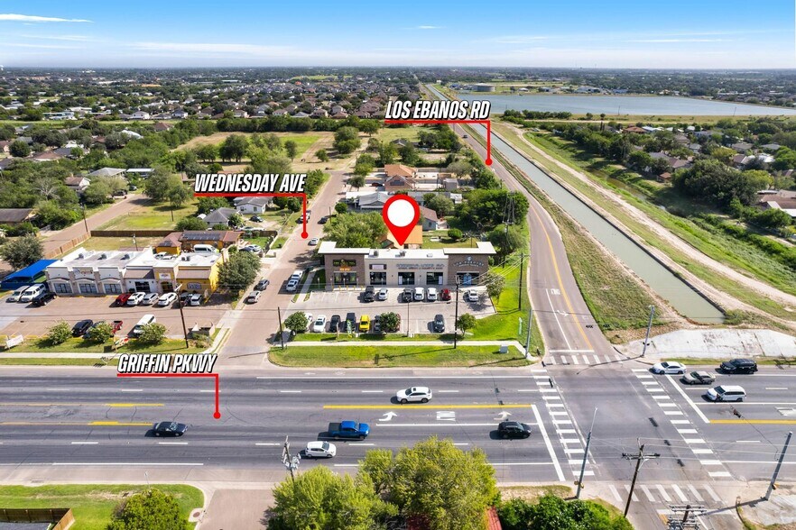 More Photos Of 1400 W Griffin Pky, Mission General Retail For Sale