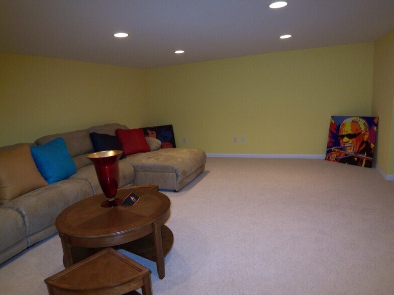 More Photos Of 1-10 Whitaker Ct, Millville Apartments For Sale