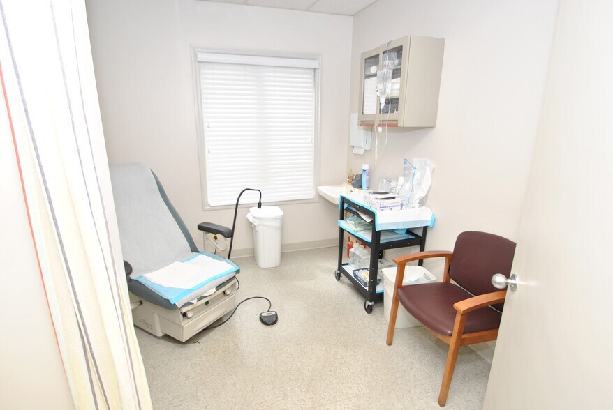 More Photos Of 223 Monmouth Rd, West Long Branch Medical For Lease