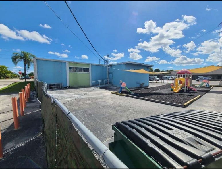 More Photos Of 18690 NW 2nd Ave, Miami Medical For Lease