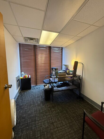 More Photos Of 2715 N Central Ave, Chicago Medical For Sale