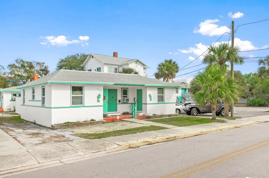 More Photos Of 218-228 N Oleander Ave, Daytona Beach Apartments For Sale