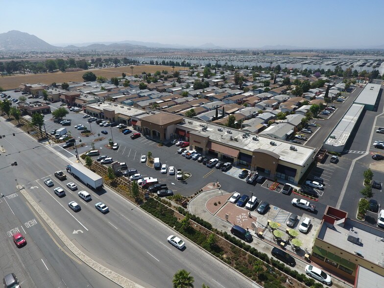More Photos Of 85-185 Ramona Expy, Perris Unknown For Lease