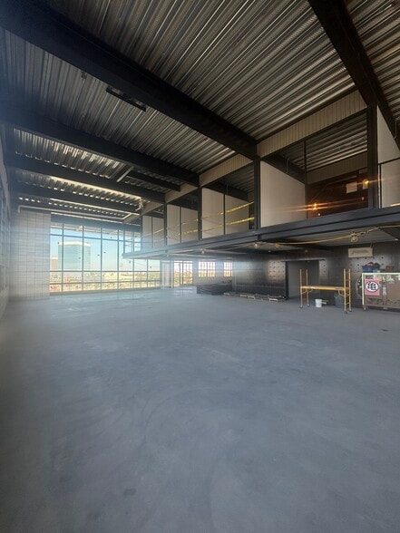 More Photos Of 1320-1330 E Franklin Ave, El Segundo Service For Lease