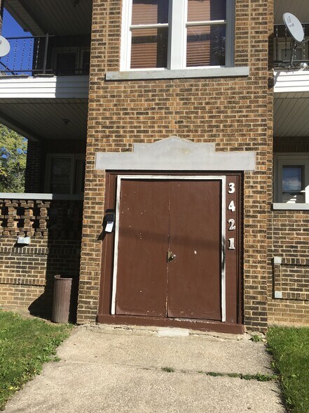 More Photos Of 3421 E 119th St, Cleveland Multifamily For Sale