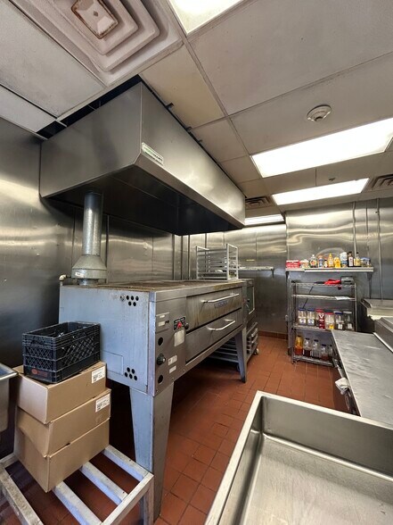 More Photos Of 206 Olde New Jersey Ave, North Wildwood Restaurant For Sale