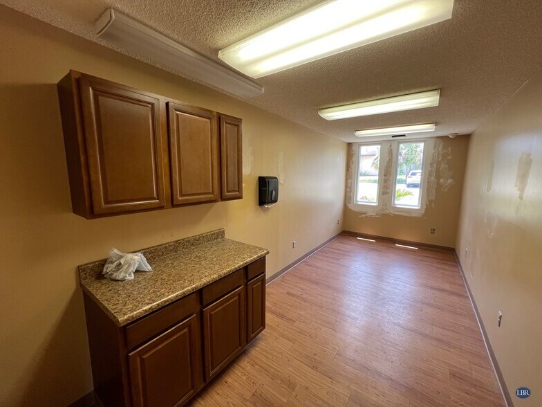 More Photos Of 1849 Jess Parrish Ct, Titusville Medical For Lease