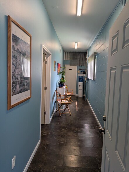 More Photos Of 9012 N Dixie Dr, Dayton Medical For Lease