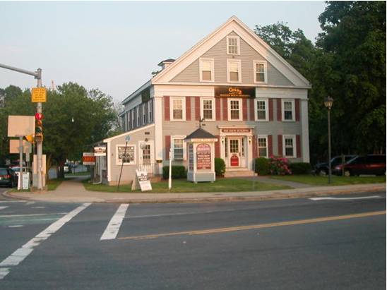 More Photos Of 2 E Main St, Georgetown Loft Creative Space For Lease