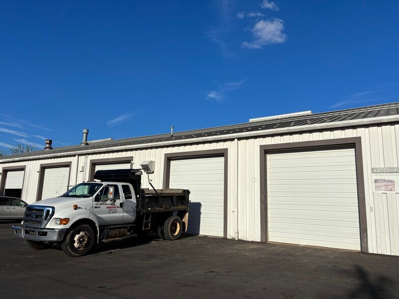 More Photos Of 2727 Philmont Ave, Huntingdon Valley Warehouse For Lease