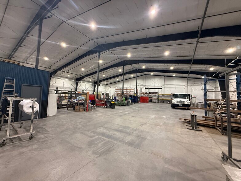 More Photos Of 4033 134th St NE, Marysville Warehouse For Sale