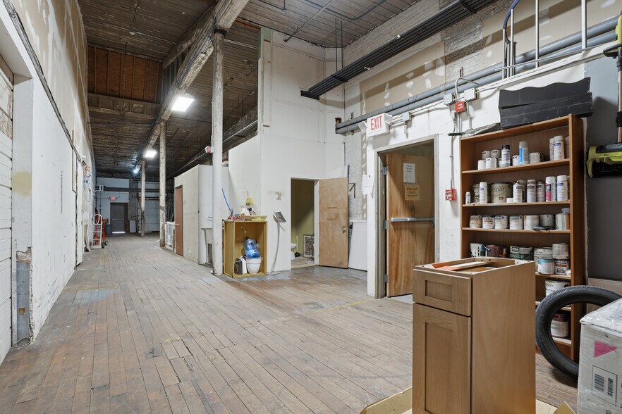 More Photos Of 770 Main St, West Warwick Warehouse For Sale