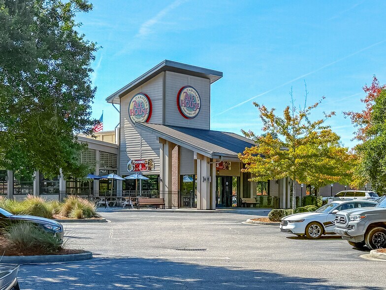 More Photos Of 191 Sigma Dr, Summerville Restaurant For Sale