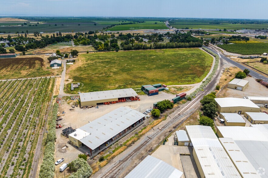 More Photos Of 2933 French Camp, Manteca Land For Lease
