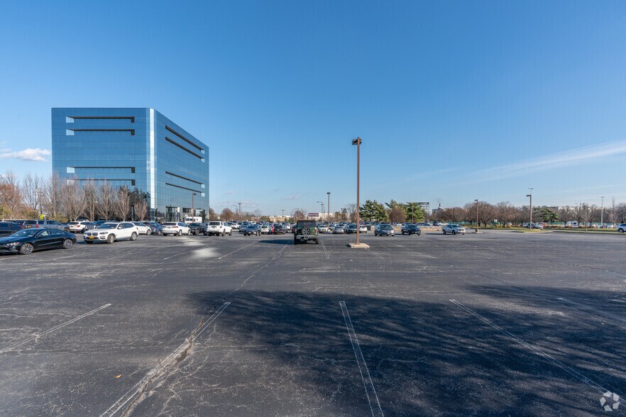 More Photos Of 666 Old Country Rd, Garden City Coworking Space