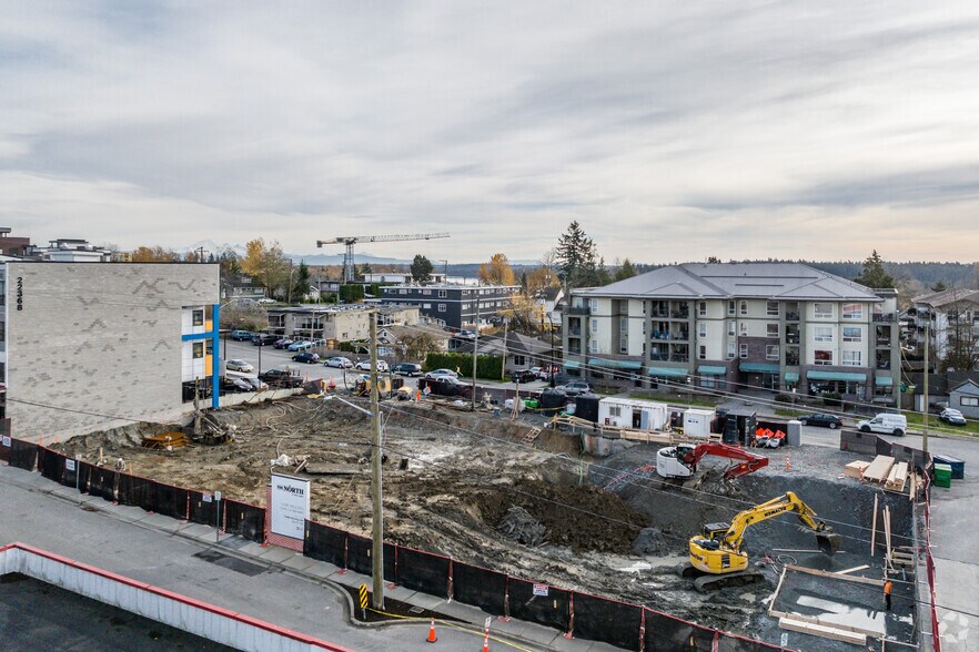 More Photos Of 23348 North Av, Maple Ridge Apartments For Sale