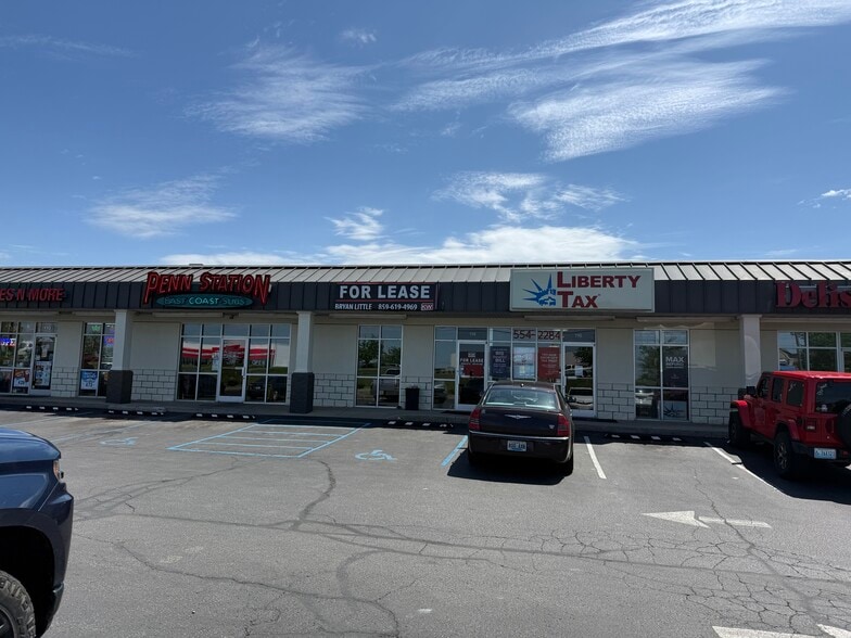 More Photos Of 104-120 Blueberry Ln, Nicholasville Unknown For Lease