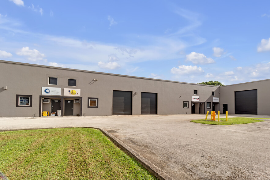 Primary Photo Of 14000-14048 SW 140th St, Miami Warehouse For Lease