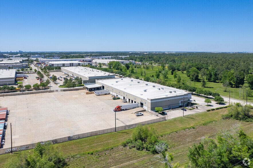 More Photos Of 4730 Consulate Plaza Dr, Houston Distribution For Lease
