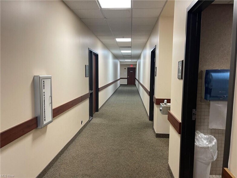 More Photos Of 4000 Johnson Rd, Steubenville Healthcare For Sale
