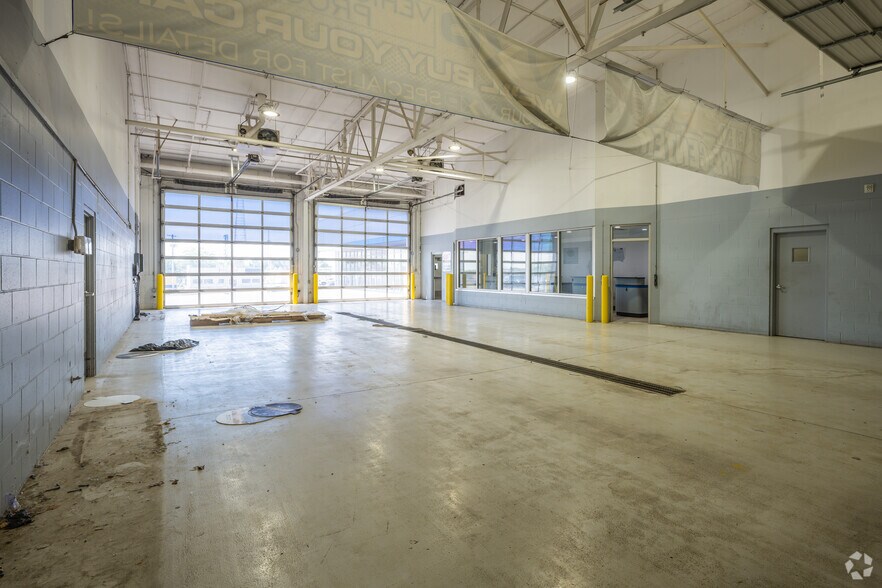 More Photos Of 3921 Frederick Ave, Saint Joseph General Retail For Sale