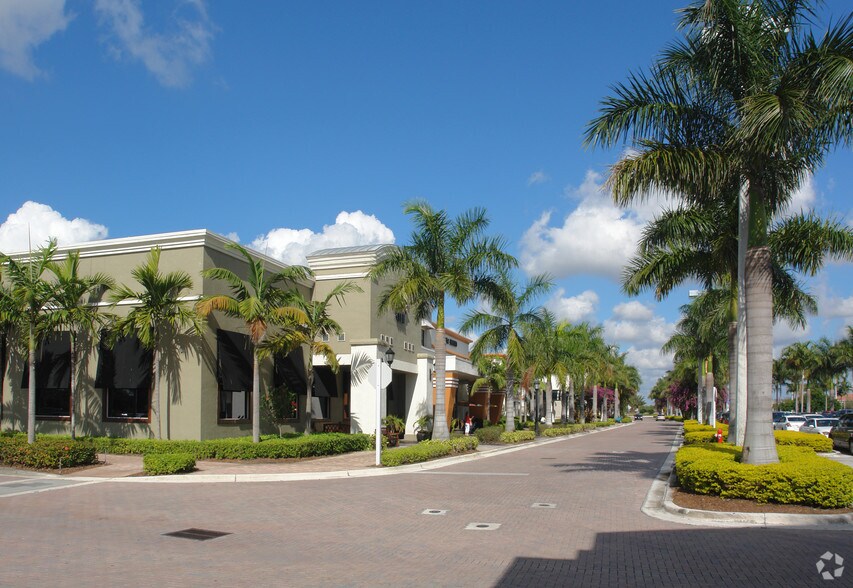 More Photos Of 4501-4587 Weston Rd, Weston Unknown For Lease